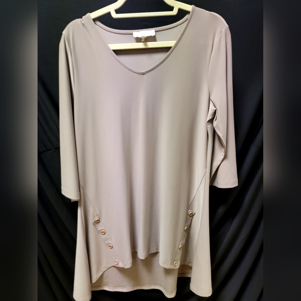 Coletta Beige blouse